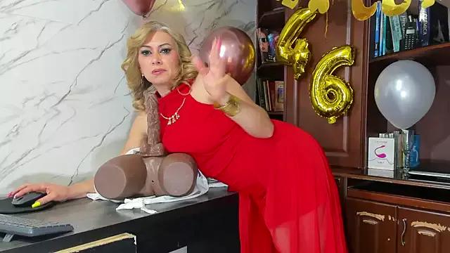 Checkout the world of free chat sex and chat with our steamy slutz, bringing your cherished characters to life with authentic outfits and live productions.