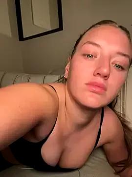 MissMaisiex from StripChat is Freechat