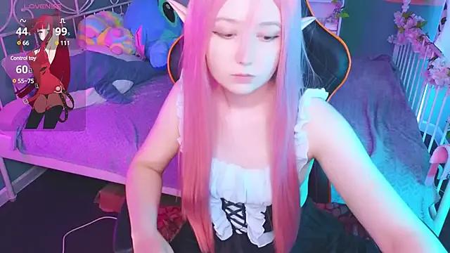 MizukiNoYoru from StripChat is Freechat