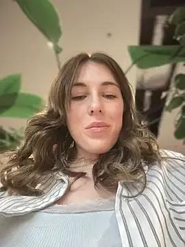 MommmyYummy from StripChat is Freechat