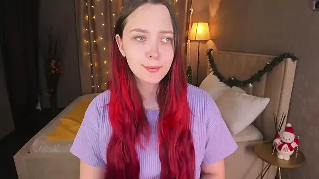 Monica__Queen from StripChat is Freechat