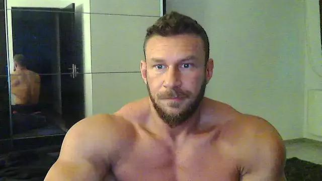 muscularkevin from StripChat is Freechat