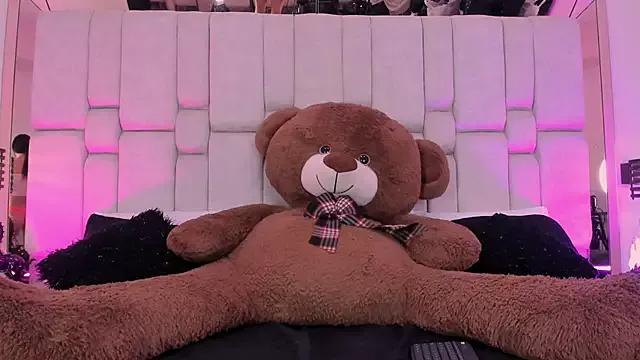 Checkout the world of free chat sex and chat with our steamy slutz, bringing your cherished characters to life with authentic outfits and live productions.