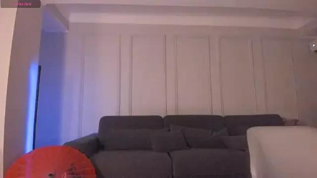 mysticsirenn from StripChat is Freechat