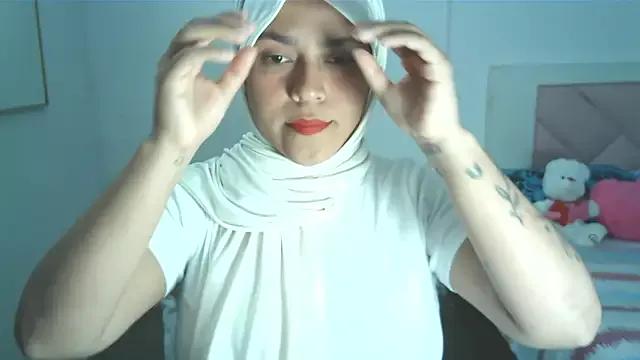 Nadia_adauy from StripChat is Freechat