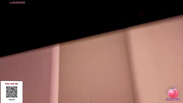 NataliaPrince_ from StripChat is Freechat