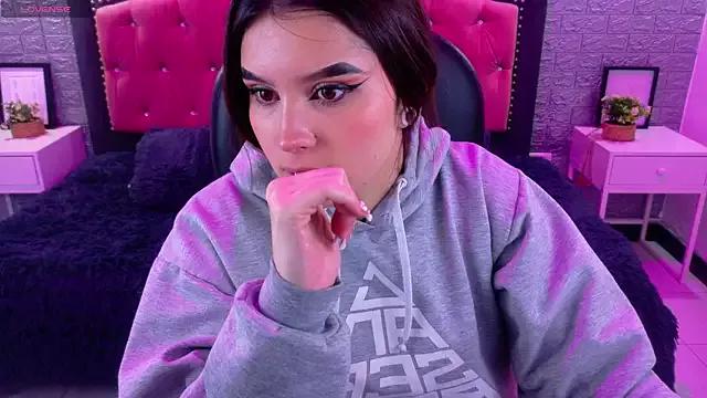 Checkout the world of free chat sex and chat with our steamy slutz, bringing your cherished characters to life with authentic outfits and live productions.