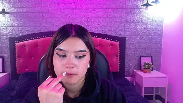 Natalie_loffreda from StripChat is Freechat