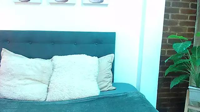 natybloom from StripChat is Freechat