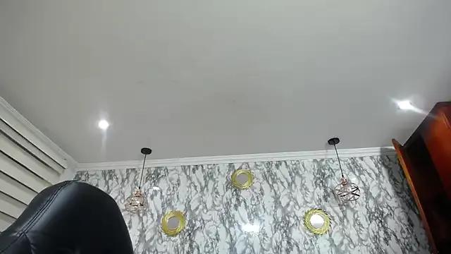 Naughty_Kittenm from StripChat is Freechat