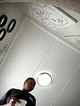 Neelo-Smith from StripChat is Freechat