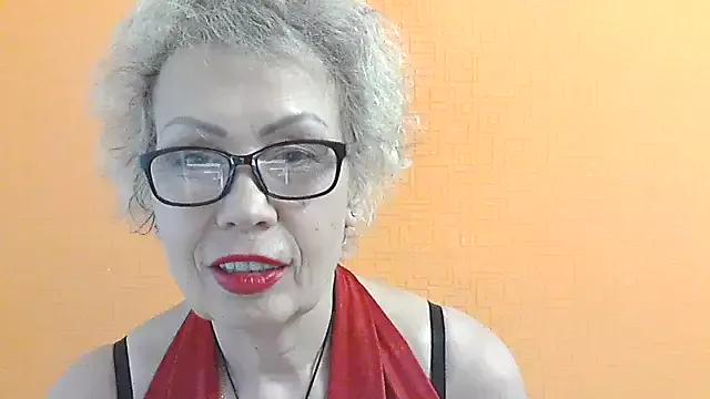 NessyJenixs from StripChat is Freechat