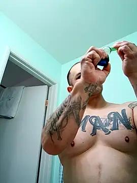 NewKing100 from StripChat is Freechat