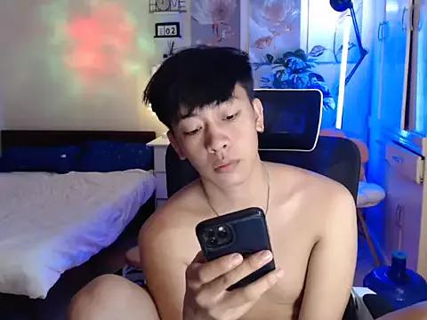 niel_cumshow from StripChat is Freechat