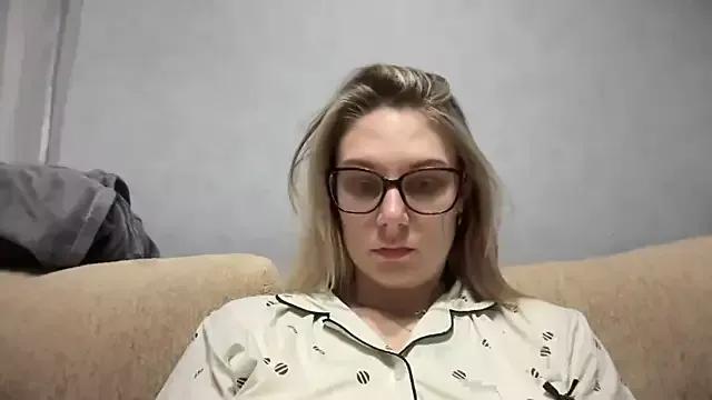 NikexPretty from StripChat is Freechat