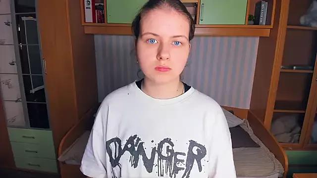 NovellaArjune from StripChat is Freechat