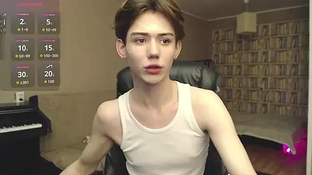 Ohnosashaa from StripChat is Freechat