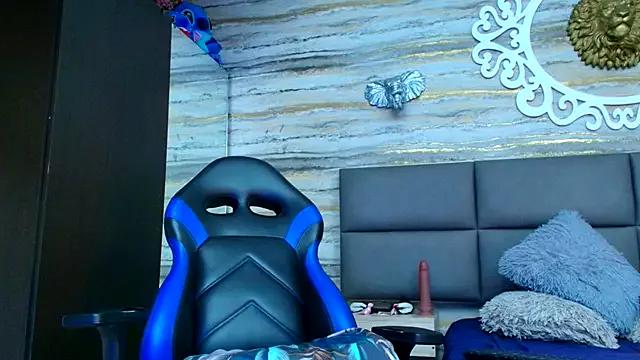 oliver__brown from StripChat is Freechat