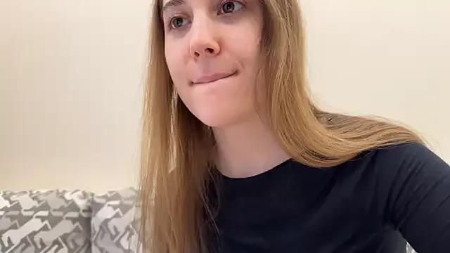 Photos of oypo from StripChat is Freechat