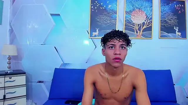 pervercity_guys from StripChat is Freechat