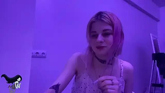 PinkVampire from StripChat is Freechat