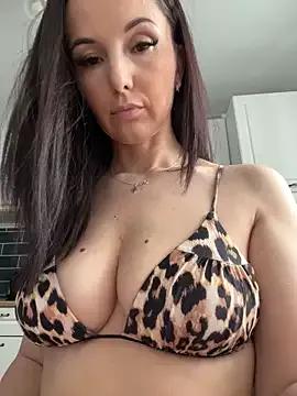 Playful_Amanda from StripChat is Freechat