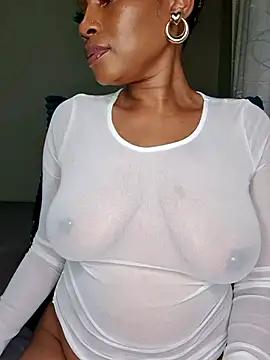 playgirlmc from StripChat is Freechat