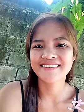 Pretty-Queen21 from StripChat is Freechat