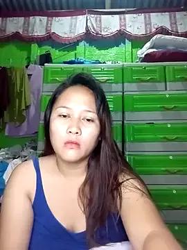 pretty_me092121 from StripChat is Freechat