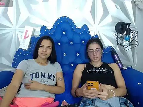 prettys_hornys from StripChat is Freechat