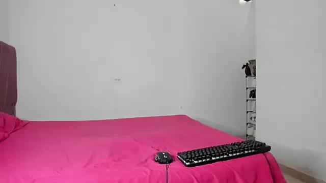 Princess_Allisson_ from StripChat is Freechat