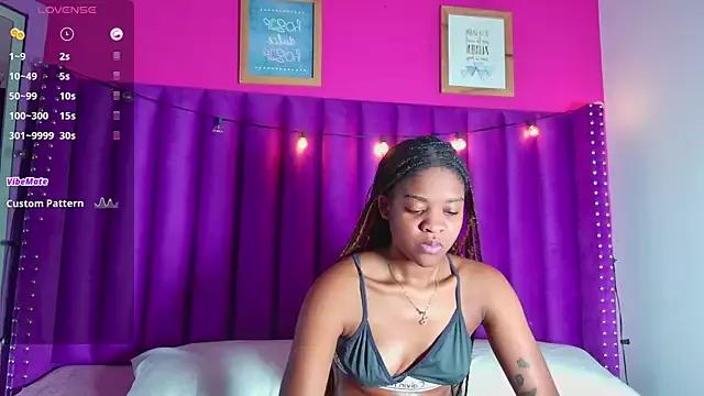pureebonyy from StripChat is Freechat