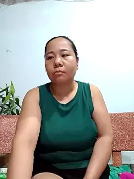 Photos of Queen-18200 from StripChat is Freechat