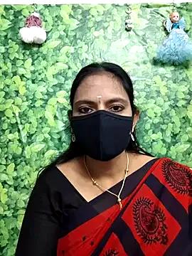 Queen-Neha from StripChat is Freechat