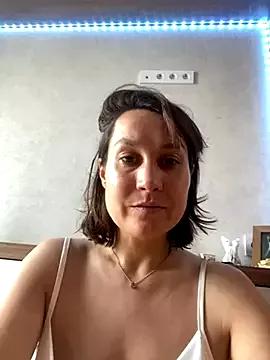 Queen_Dance from StripChat is Freechat