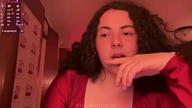 RaspberryTommyFTM from StripChat is Freechat