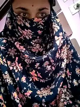 RAYI_Queen_1 from StripChat is Freechat