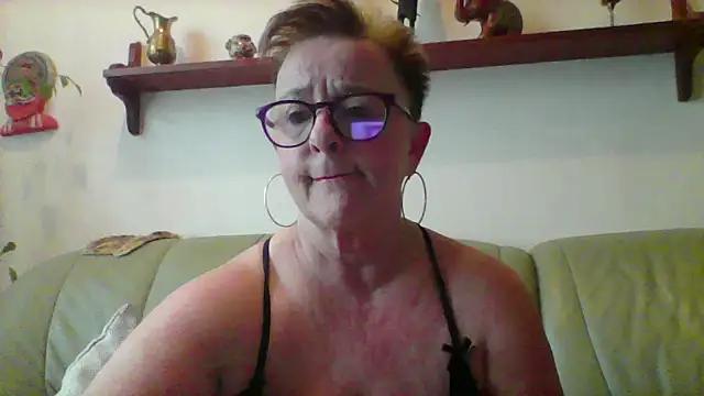 Reife_Katy from StripChat is Freechat