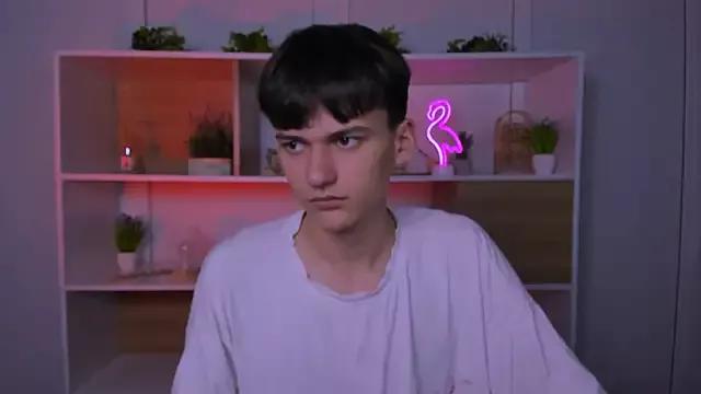 rico_steel from StripChat is Freechat