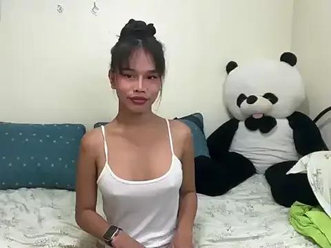 rihanna22 from StripChat is Freechat