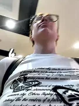 RinaCat from StripChat is Freechat