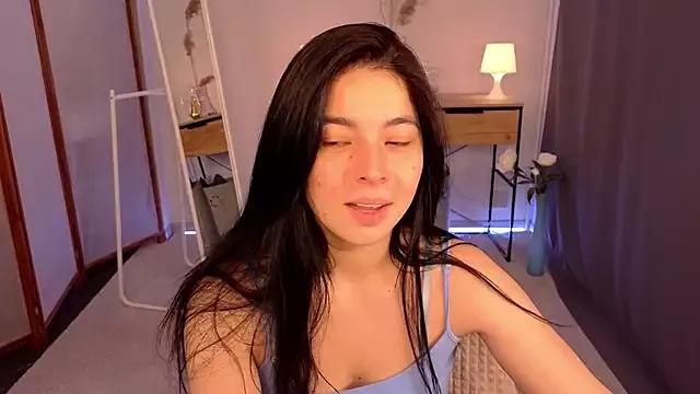 rosaliemoan from StripChat is Freechat