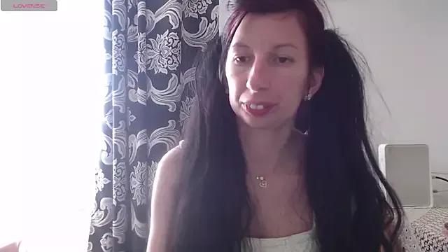 RosieHayes from StripChat is Freechat