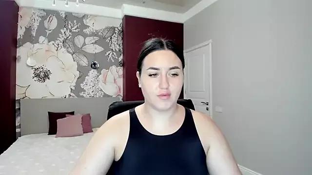 Roxie_Bradley from StripChat is Freechat