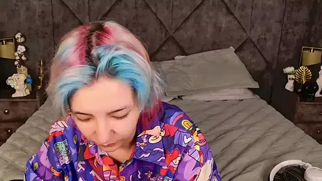 Roxy_Biss from StripChat is Freechat