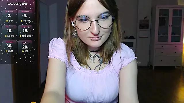 rubby_hanna from StripChat is Freechat
