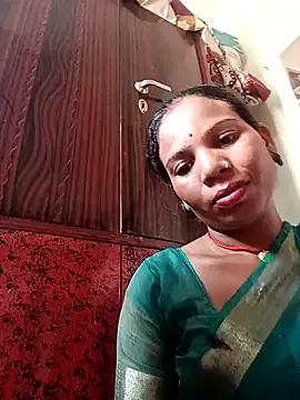 Rubi_sarma from StripChat is Freechat