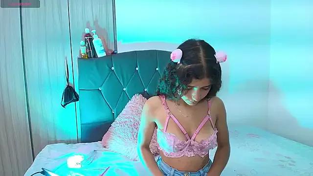 Ruby_Whispers from StripChat is Freechat