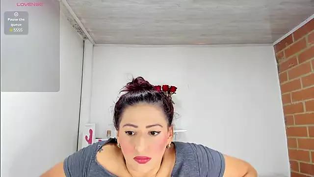 rukminilatin from StripChat is Freechat