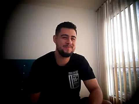 ryan_evanss from StripChat is Freechat